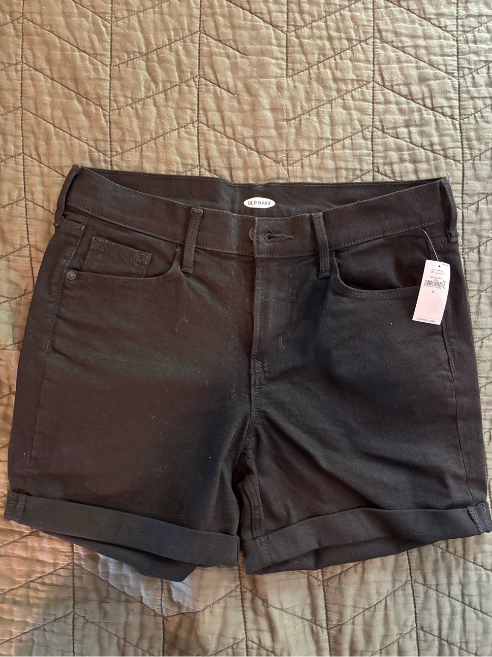 Old Navy Black Rolled-Hem Women's Jean Shorts